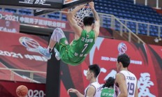 九游体育官方入口-鹈鹕鏖战山西队，张镇麟惊艳四座的简单介绍