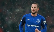 九游娱乐首页-马赛碾压马里，内马尔成为关键先生，一场战术与天赋的完美胜利