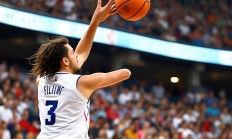 九游VIP-关于顶级篮球盛事，球员技术精湛令人叹为观止的信息