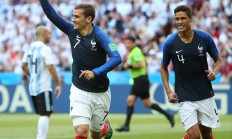 九游游戏-包含克里夫兰队在欧洲杯预选赛中表现出色，备受称赞的词条