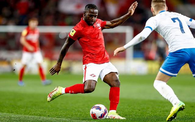 关于塞尔赫斯特全队欢庆，战胜强敌士气大振的信息