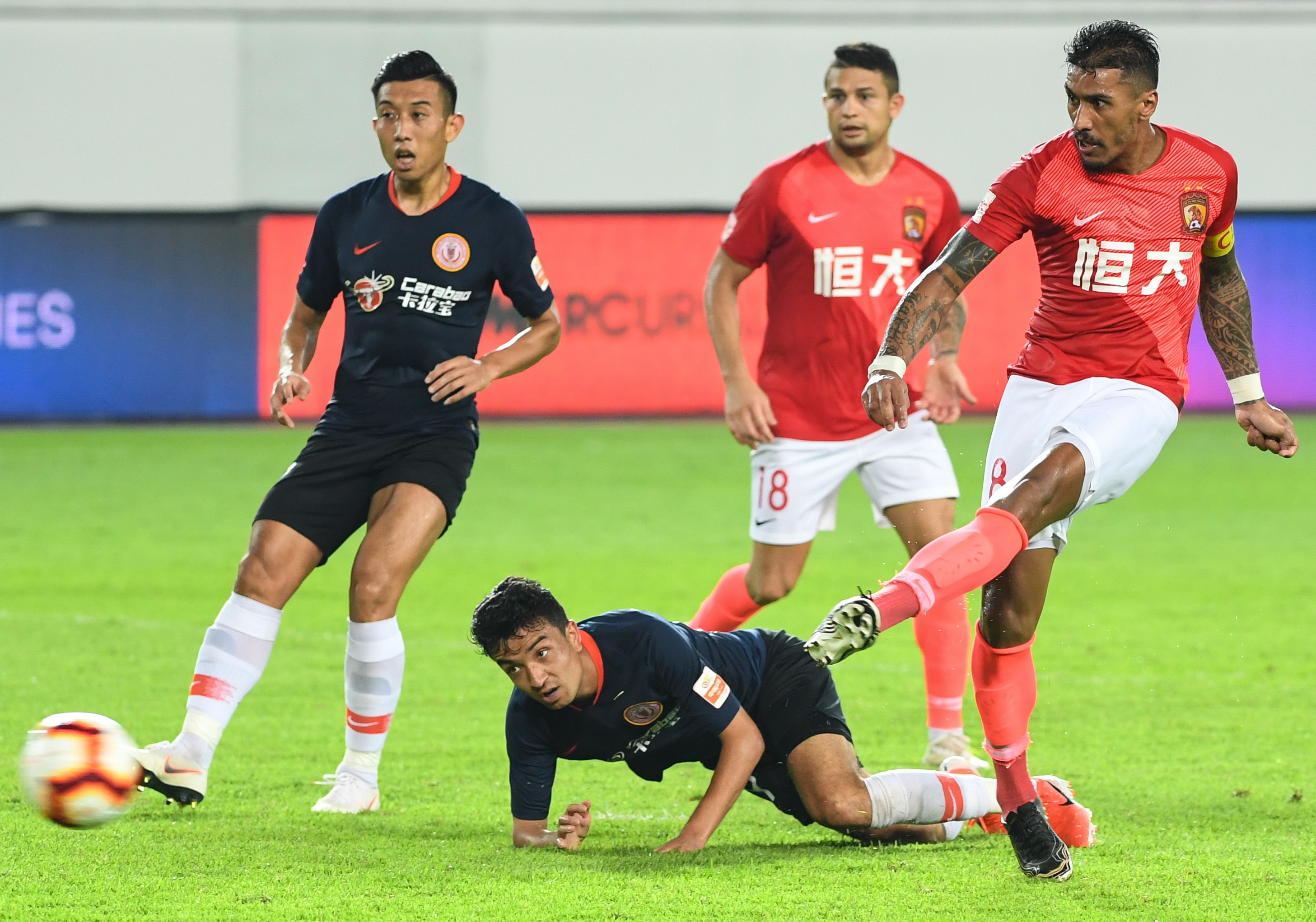 包含首回合失利，广州恒大再战次回合追平的词条