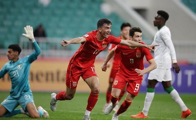 沙特球队表现出色，实现逆袭