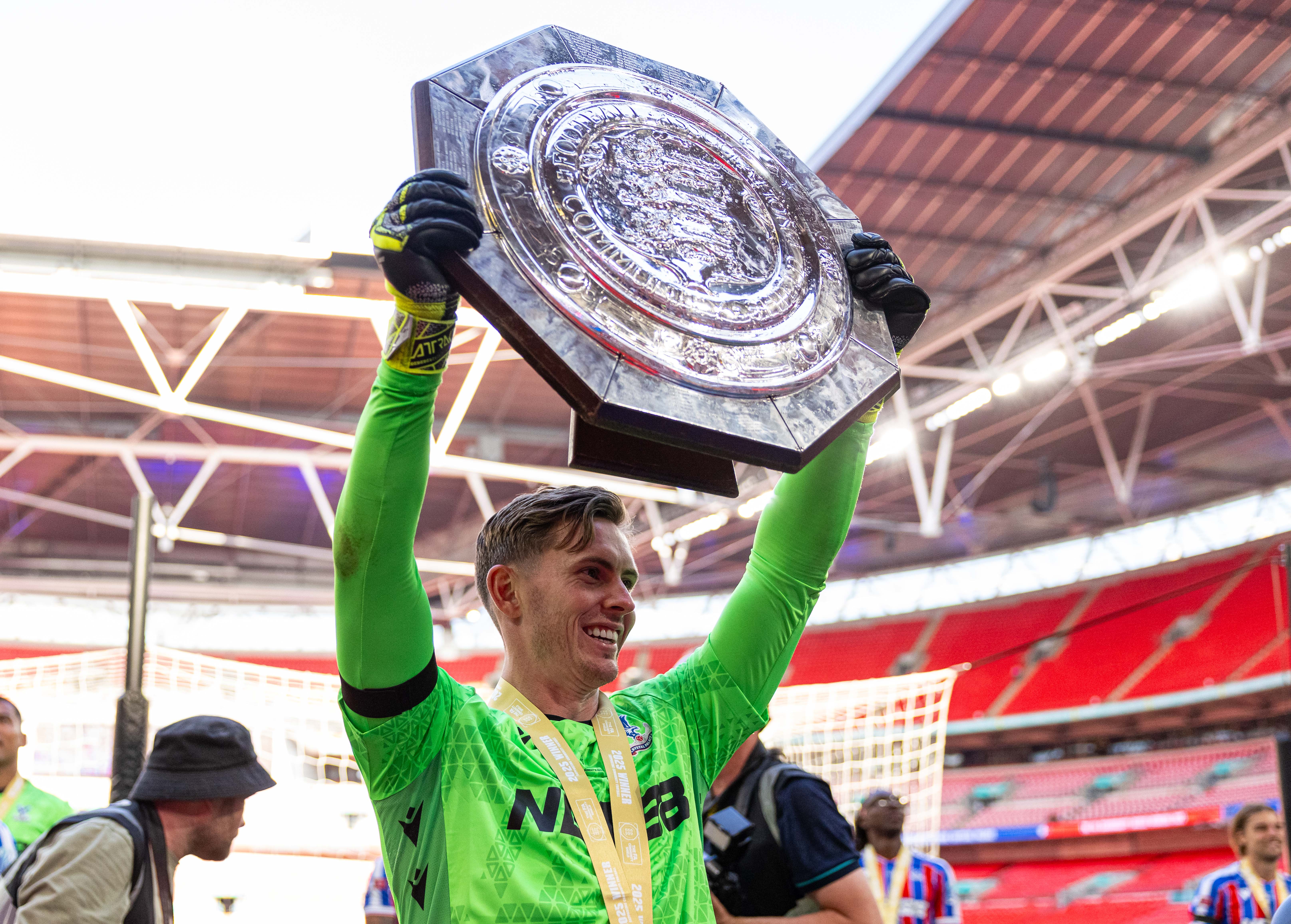 水晶宫战胜劲敌，球队展现出色实力的简单介绍