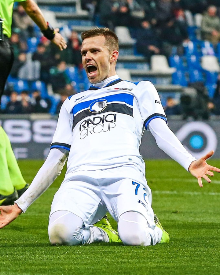 包含亚特兰大客场逆转意大利斯坦尼奇，争夺欧战资格更上一层楼的词条