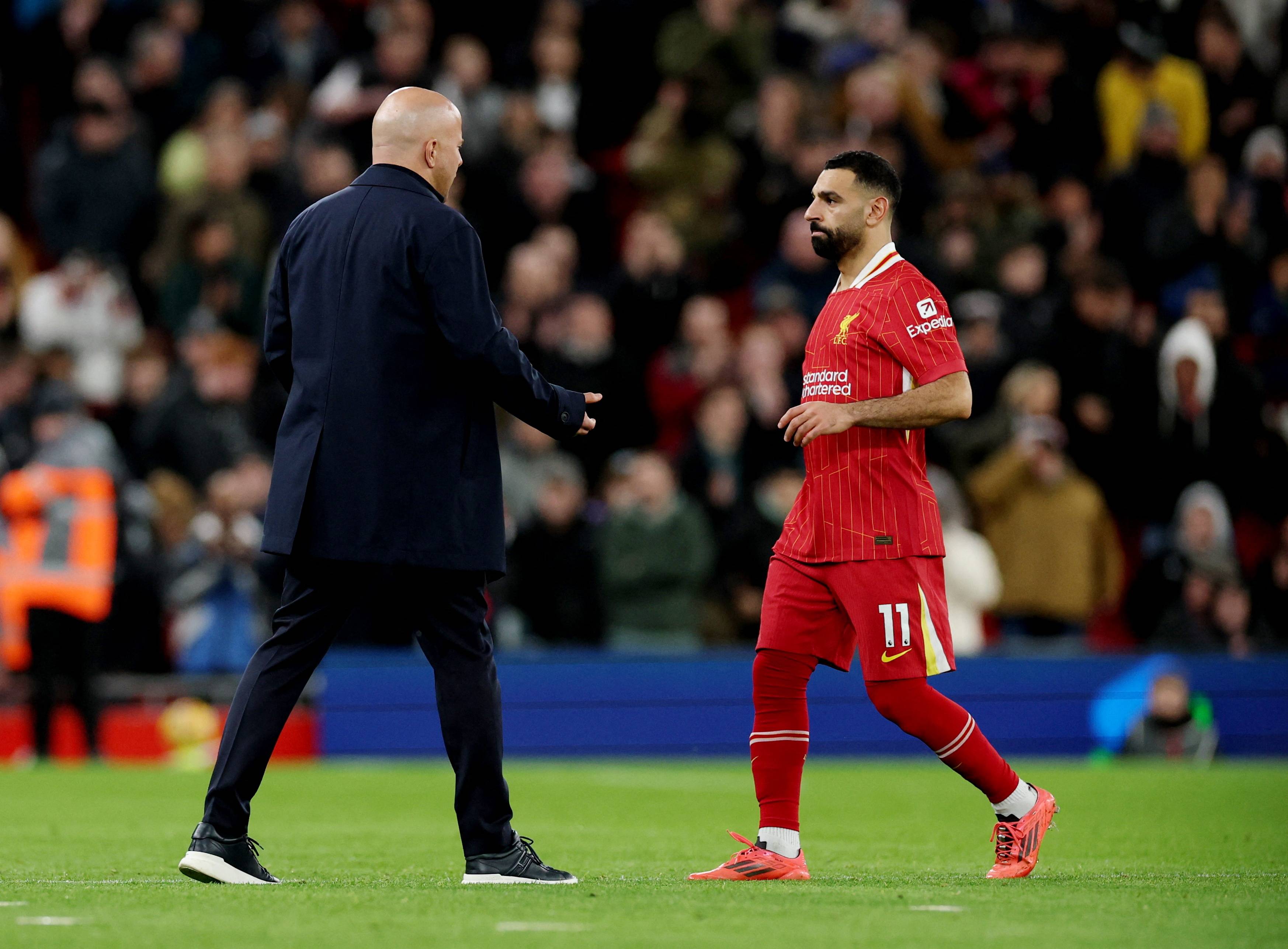 利物浦惜败怒于主裁判，英超领头羊优势渐小