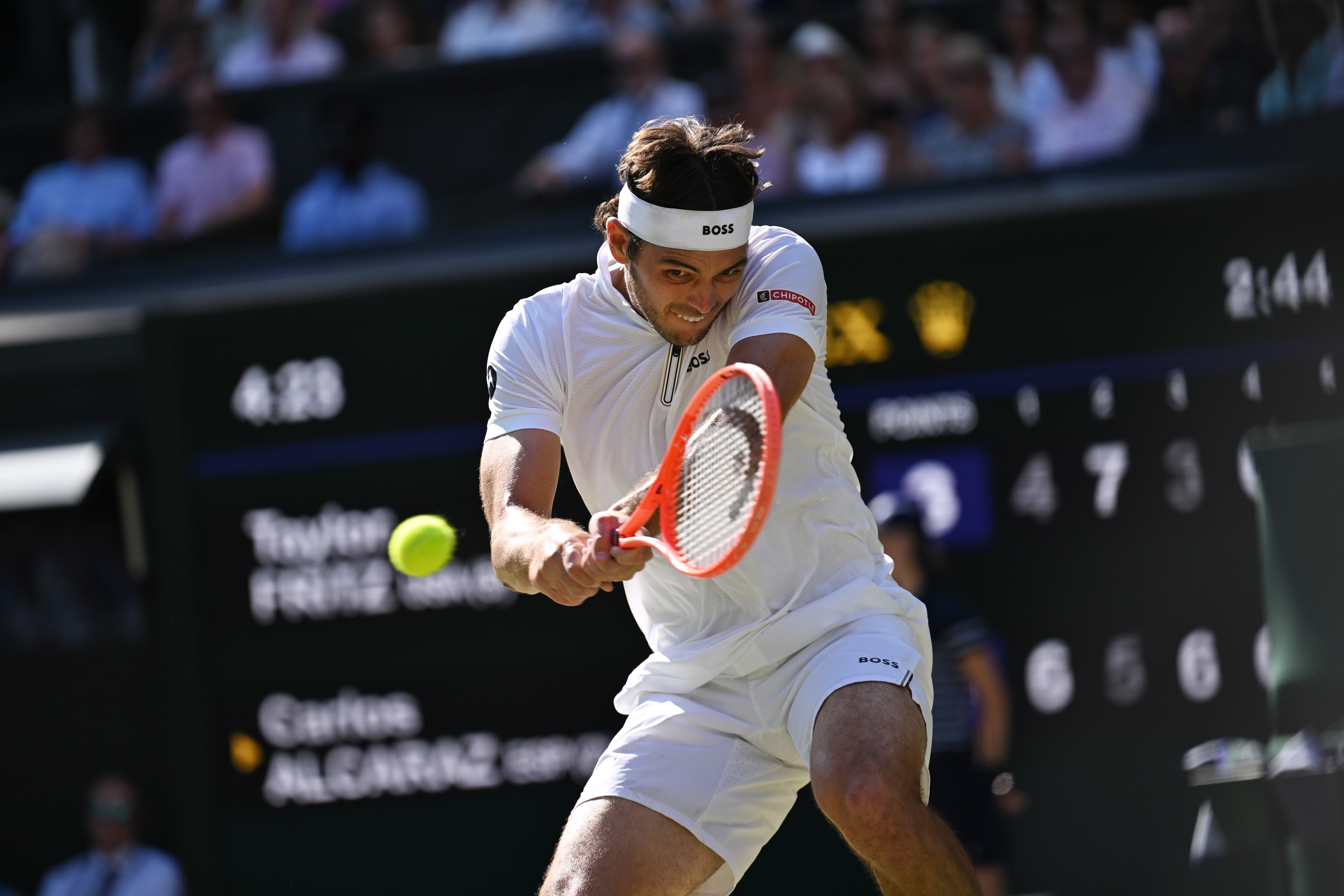 关于澳网碾压温网，阿尔卡拉斯点燃赛场的信息