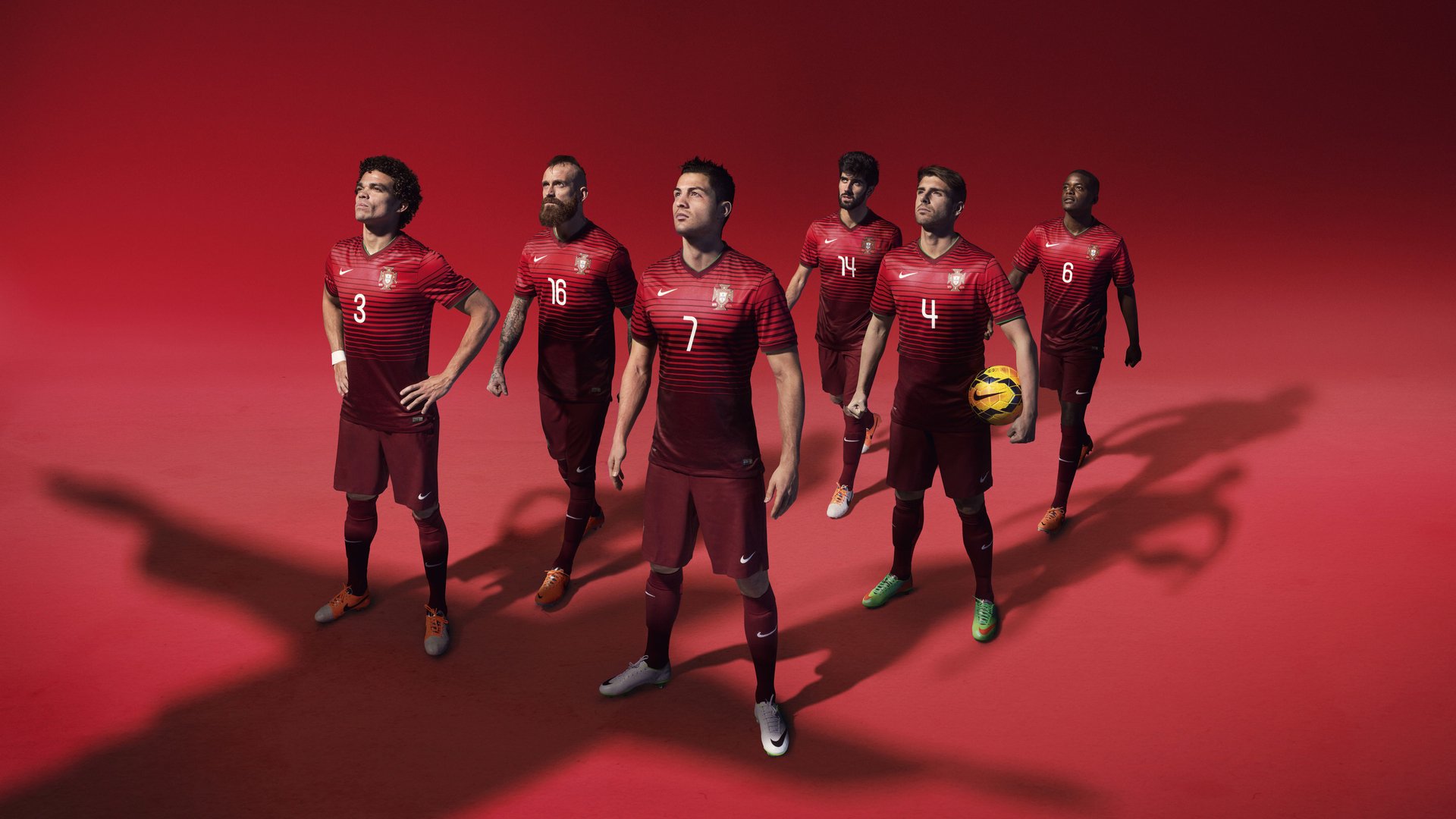 基米希攻防转换核心,里昂稳稳拿下伊拉克—现代足球战术的多元呈现